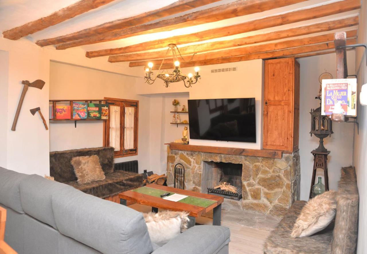 Triplex Rustico-Moderno Hasta 18 Plazas - Pobla De Lillet Διαμέρισμα La Pobla de Lillet Εξωτερικό φωτογραφία